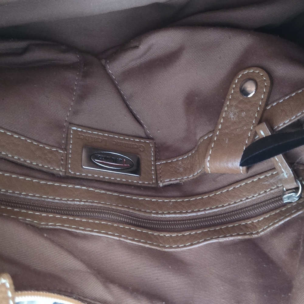 Talbot Pebble Leather Shoulder Hobo Bag - Picture 14 of 15